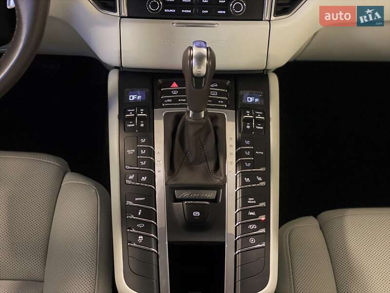 Внедорожник / Кроссовер Porsche Macan 2017 в Киеве фото 45 Внедорожник / Кроссовер Porsche Macan 2017 в Киеве