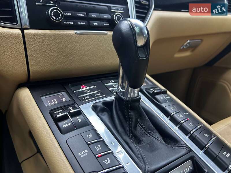 Внедорожник / Кроссовер Porsche Macan 2018 в Черновцах фото 20 Внедорожник / Кроссовер Porsche Macan 2018 в Черновцах