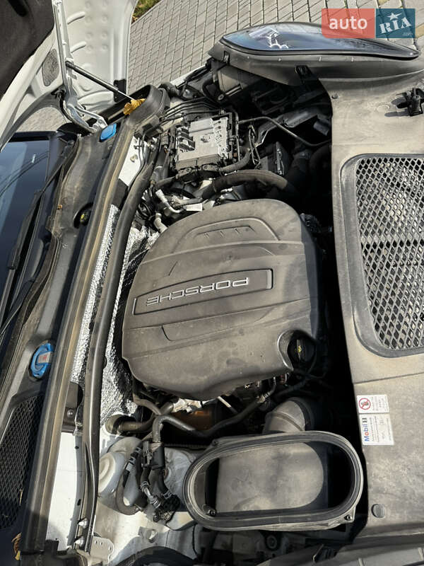 Позашляховик / Кросовер Porsche Macan 2020 в Дніпрі