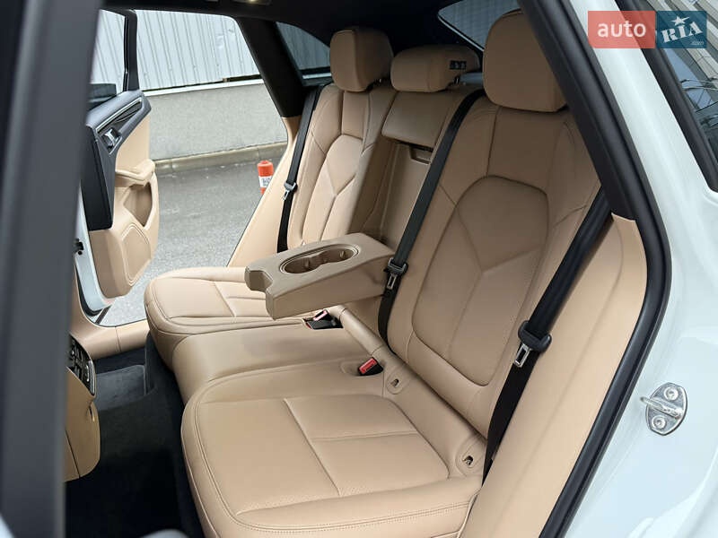 Внедорожник / Кроссовер Porsche Macan 2023 в Киеве фото 51 Внедорожник / Кроссовер Porsche Macan 2023 в Киеве