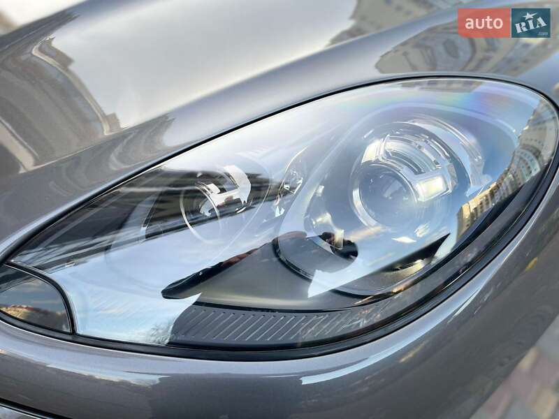 Внедорожник / Кроссовер Porsche Macan 2018 в Одессе фото 13 Внедорожник / Кроссовер Porsche Macan 2018 в Одессе