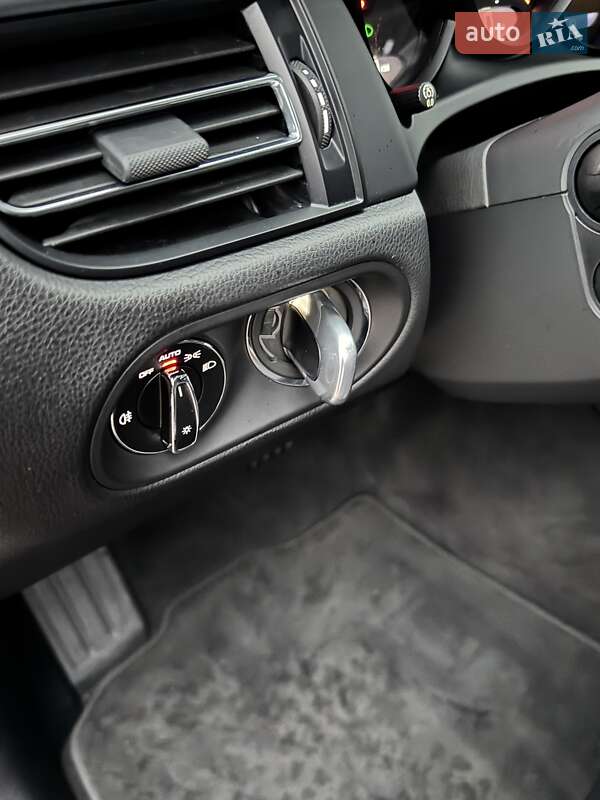 Внедорожник / Кроссовер Porsche Macan 2019 в Киеве