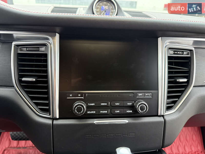 Внедорожник / Кроссовер Porsche Macan 2016 в Киеве фото 19 Внедорожник / Кроссовер Porsche Macan 2016 в Киеве