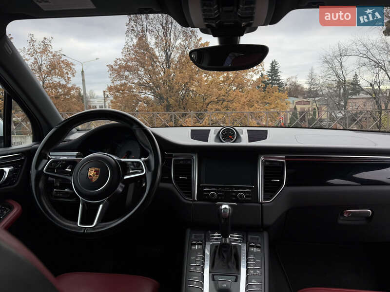 Позашляховик / Кросовер Porsche Macan 2015 в Харкові