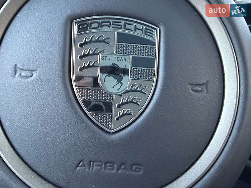 Внедорожник / Кроссовер Porsche Macan 2025 в Львове