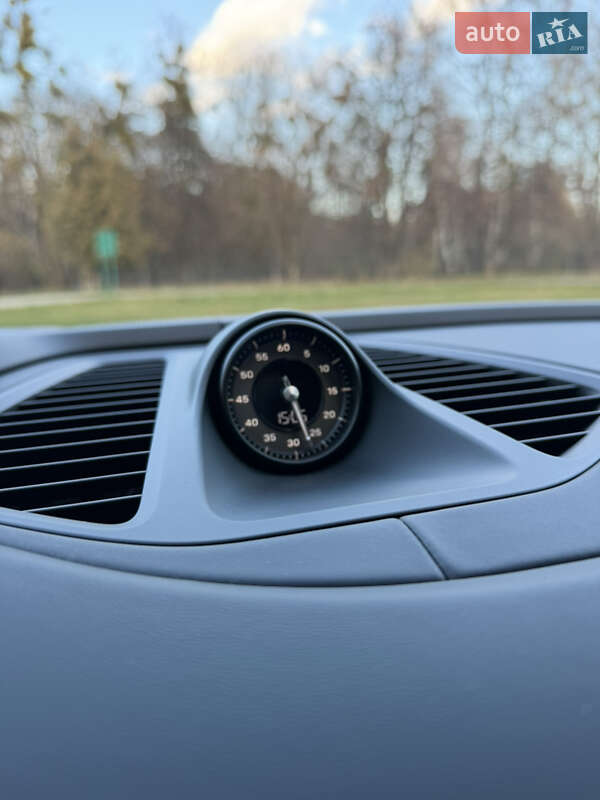 Внедорожник / Кроссовер Porsche Macan 2025 в Львове