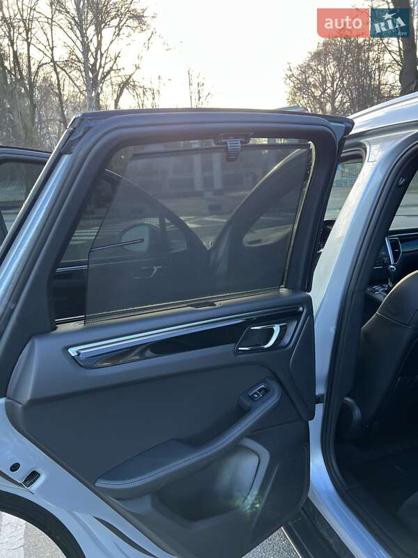 Позашляховик / Кросовер Porsche Macan 2016 в Вінниці фото 43 Позашляховик / Кросовер Porsche Macan 2016 в Вінниці