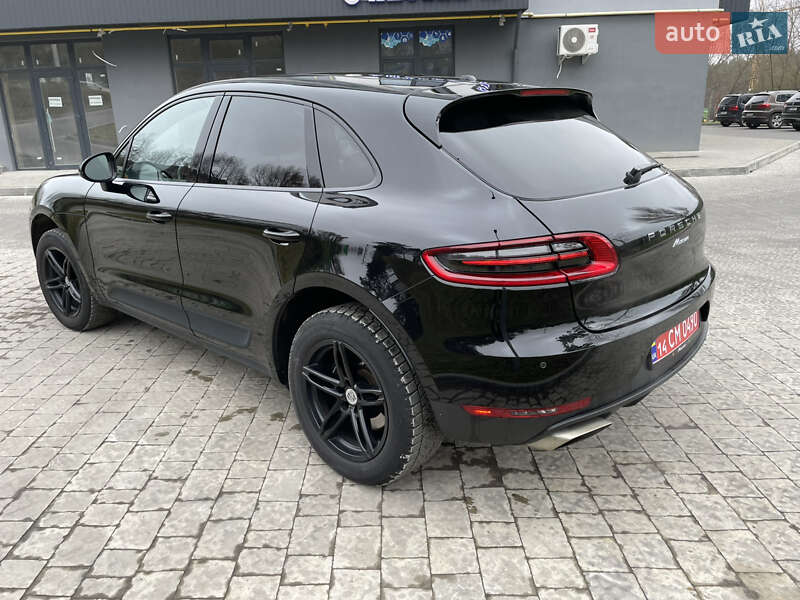 Внедорожник / Кроссовер Porsche Macan 2018 в Львове