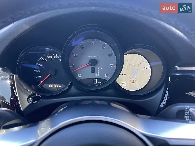 Позашляховик / Кросовер Porsche Macan 2019 в Києві