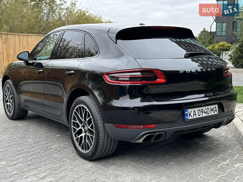 Внедорожник / Кроссовер Porsche Macan 2015 в Киеве