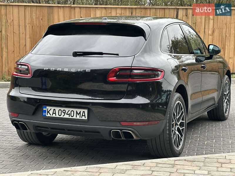 Внедорожник / Кроссовер Porsche Macan 2015 в Киеве