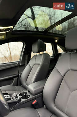 Внедорожник / Кроссовер Porsche Macan 2023 в Киеве