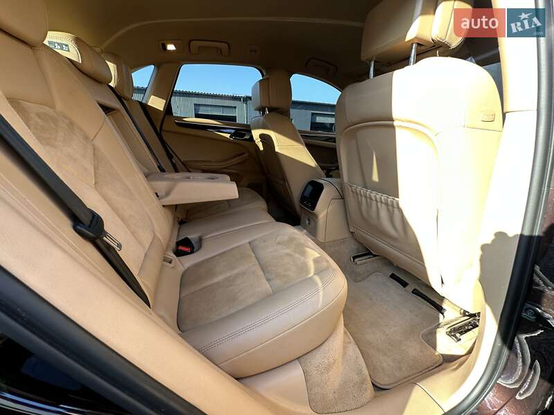 Позашляховик / Кросовер Porsche Macan 2015 в Львові