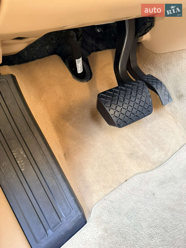 Внедорожник / Кроссовер Porsche Macan 2017 в Киеве фото 6 Внедорожник / Кроссовер Porsche Macan 2017 в Киеве