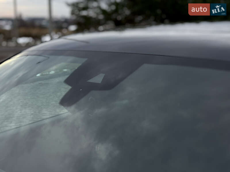 Позашляховик / Кросовер Porsche Macan 2020 в Львові