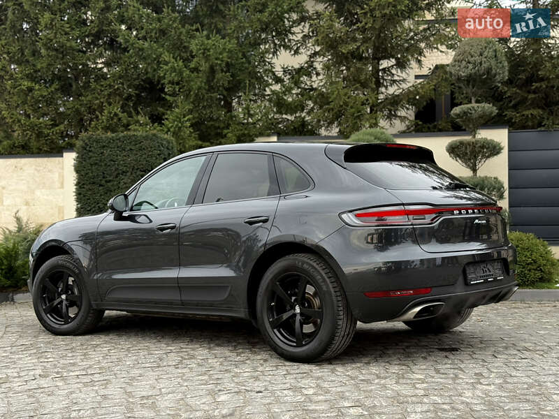 Позашляховик / Кросовер Porsche Macan 2020 в Львові