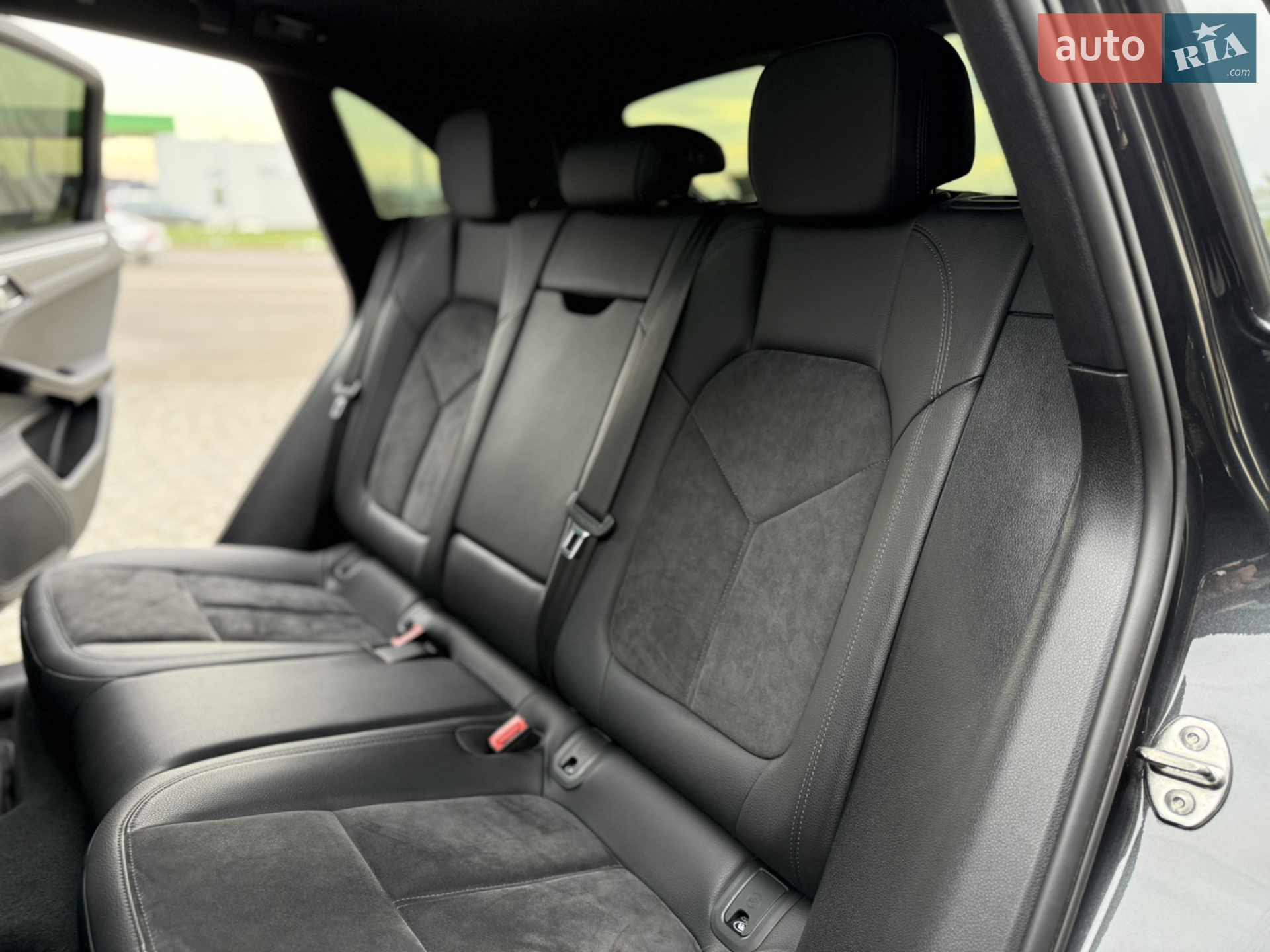 2020 Porsche Macan - мініатюра 43