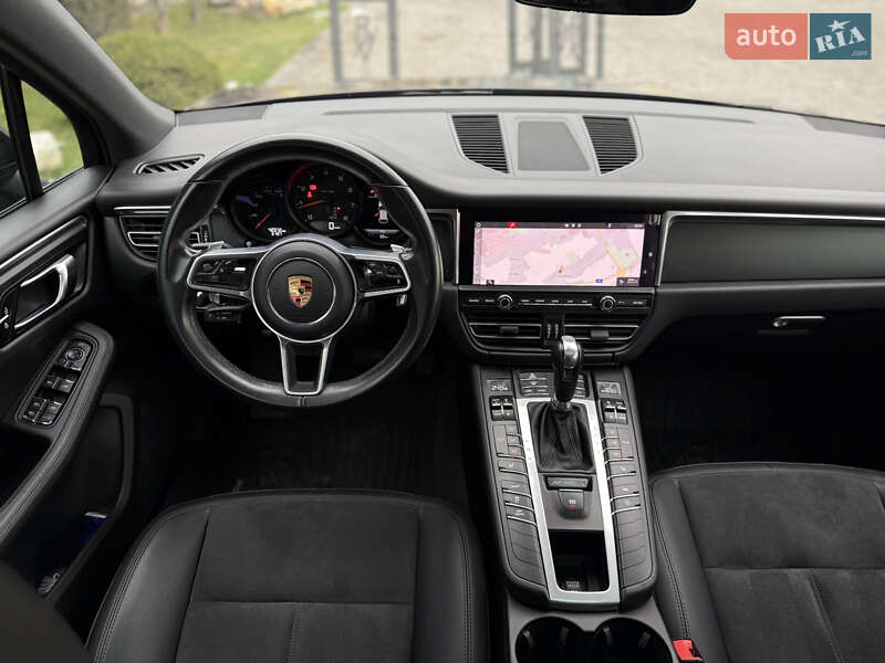 Позашляховик / Кросовер Porsche Macan 2020 в Львові