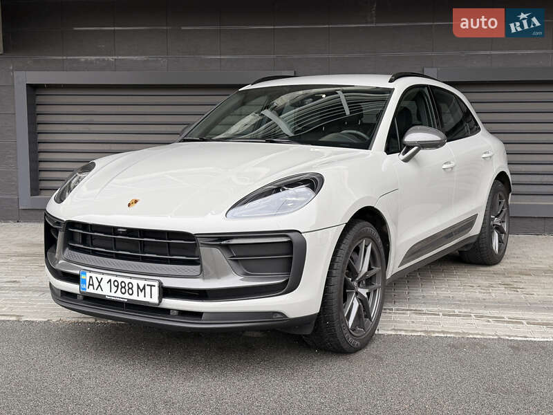 Позашляховик / Кросовер Porsche Macan 2022 в Києві