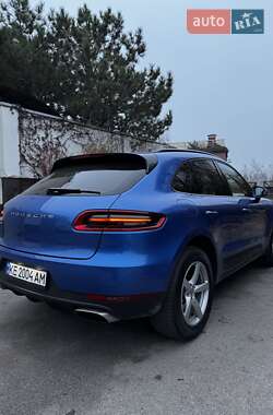 Позашляховик / Кросовер Porsche Macan 2016 в Дніпрі