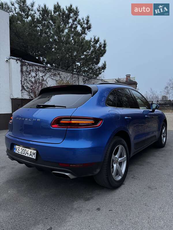 Porsche Macan 2016