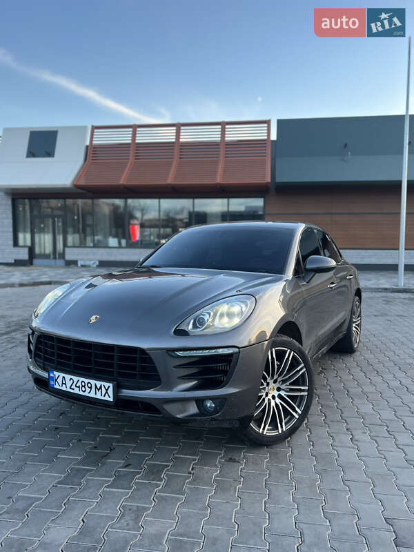 Внедорожник / Кроссовер Porsche Macan 2014 в Кривом Роге