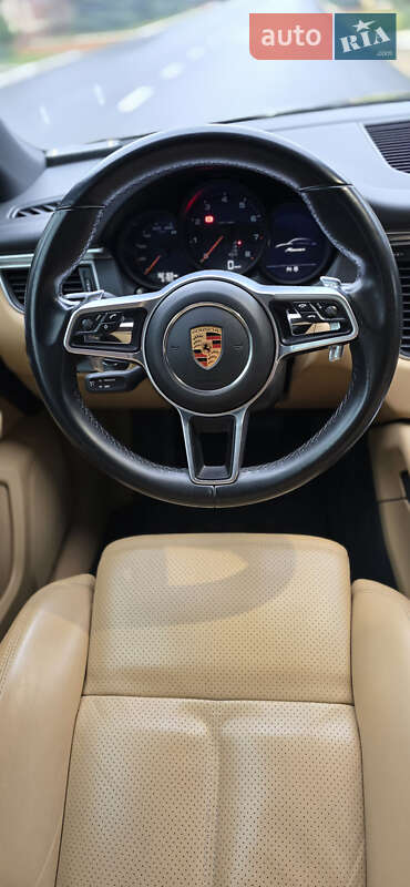 Внедорожник / Кроссовер Porsche Macan 2018 в Ирпене