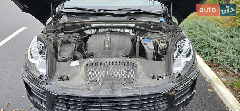 Внедорожник / Кроссовер Porsche Macan 2018 в Ирпене