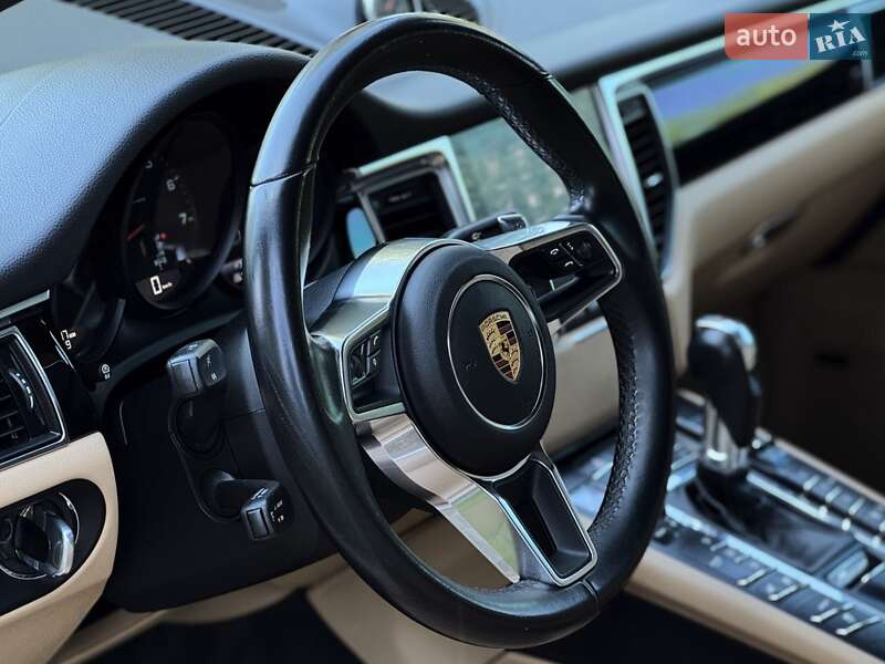 Внедорожник / Кроссовер Porsche Macan 2018 в Днепре