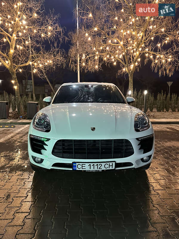 Внедорожник / Кроссовер Porsche Macan 2018 в Черновцах
