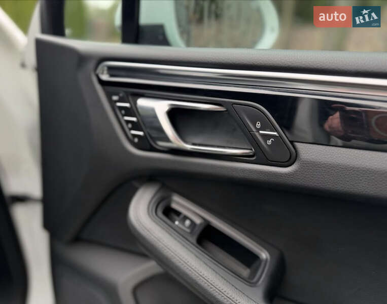 Внедорожник / Кроссовер Porsche Macan 2014 в Виннице