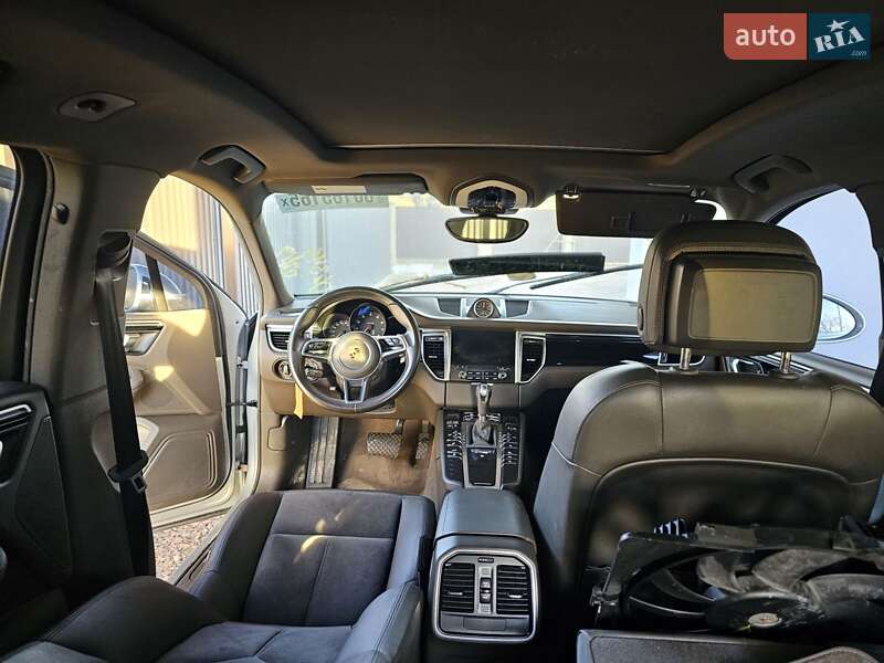 Внедорожник / Кроссовер Porsche Macan 2017 в Трускавце