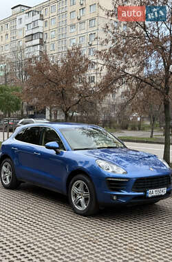 Позашляховик / Кросовер Porsche Macan 2014 в Києві