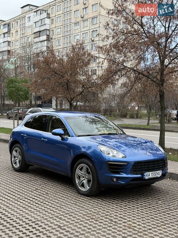 Porsche Macan 2014