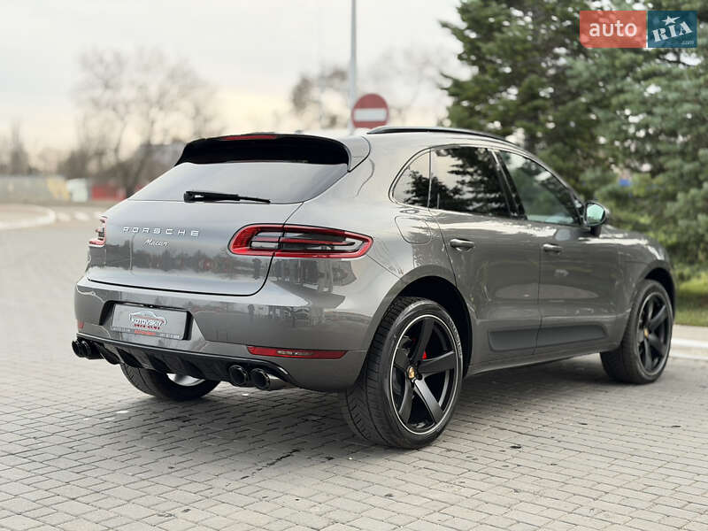 Внедорожник / Кроссовер Porsche Macan 2018 в Одессе