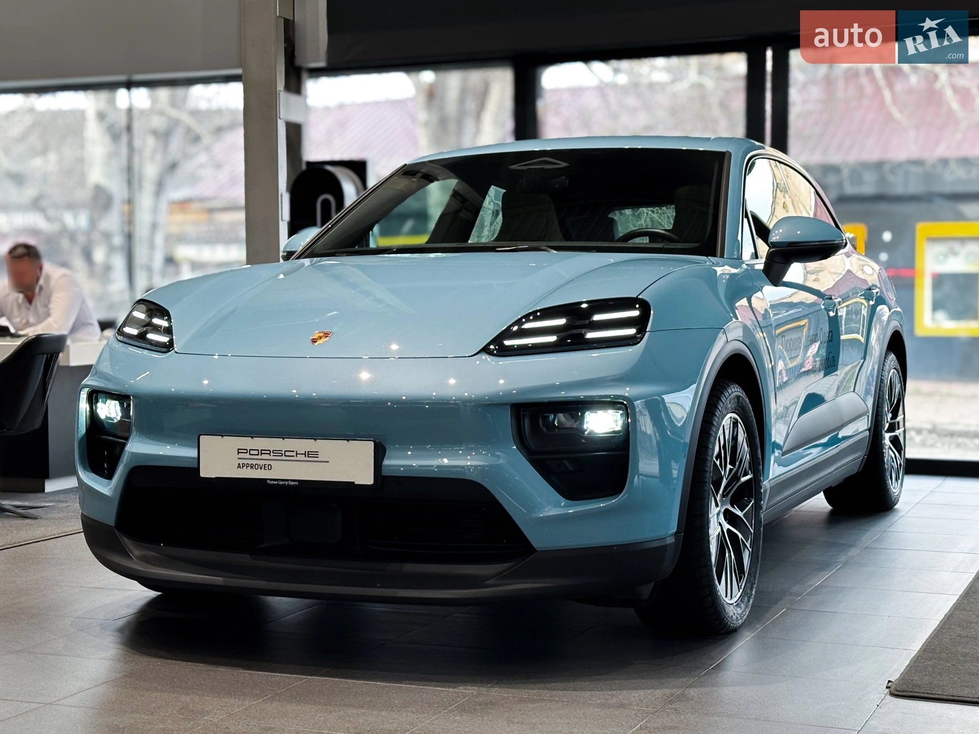 2024 Porsche Macan - фото 1