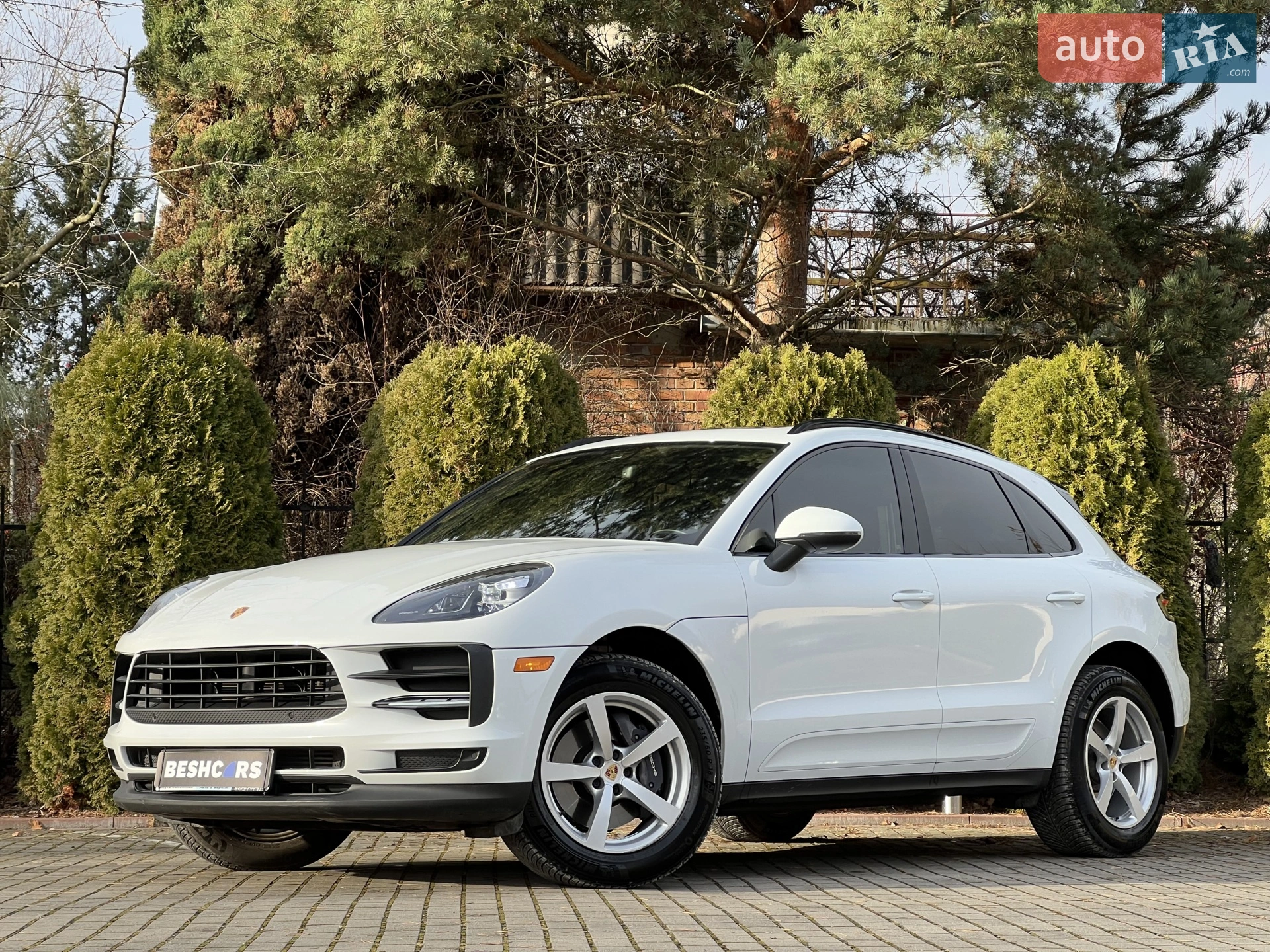 Porsche Macan 2021