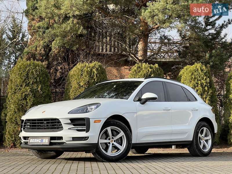 Porsche Macan 2021