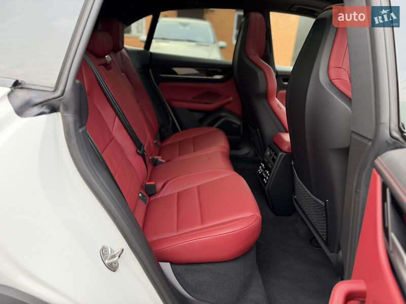 Позашляховик / Кросовер Porsche Macan 2025 в Києві