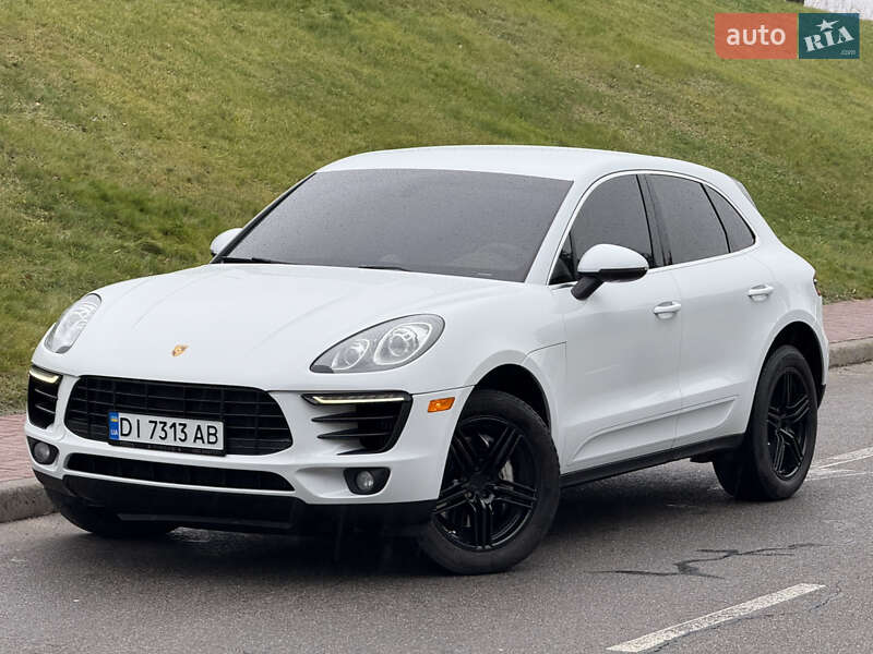 Внедорожник / Кроссовер Porsche Macan 2016 в Киеве