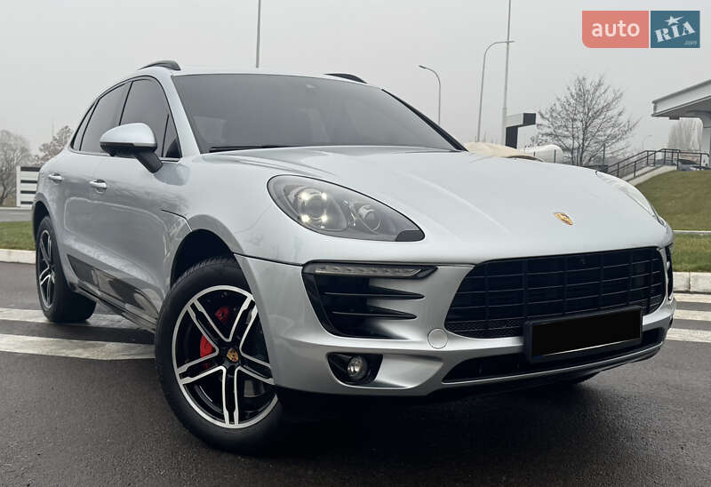 Porsche Macan 2016