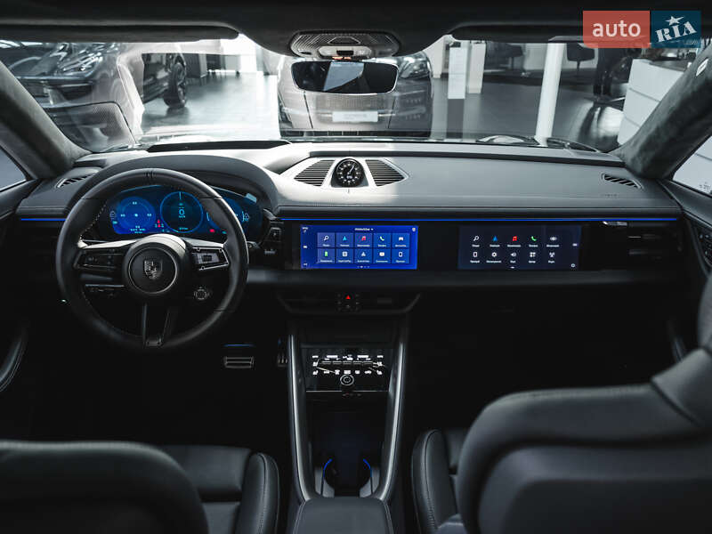 Внедорожник / Кроссовер Porsche Macan 2024 в Харькове