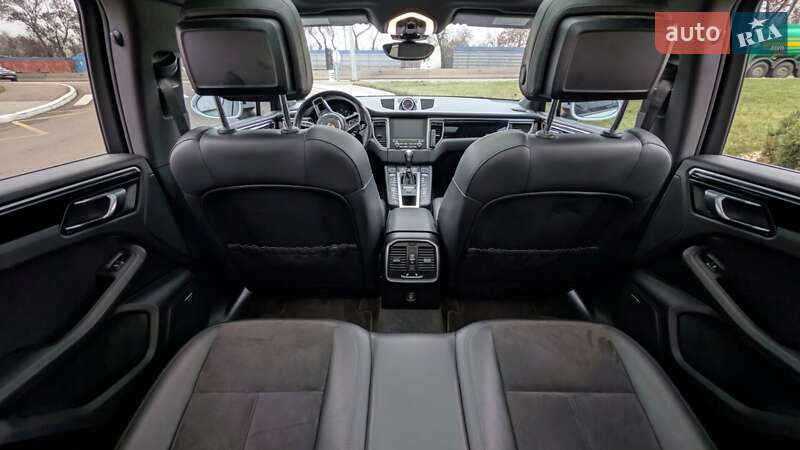 Внедорожник / Кроссовер Porsche Macan 2018 в Одессе