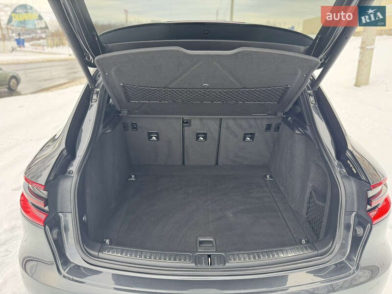 Внедорожник / Кроссовер Porsche Macan 2018 в Харькове