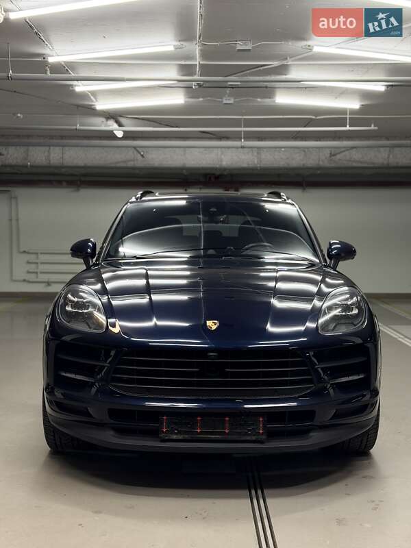 Внедорожник / Кроссовер Porsche Macan 2021 в Киеве
