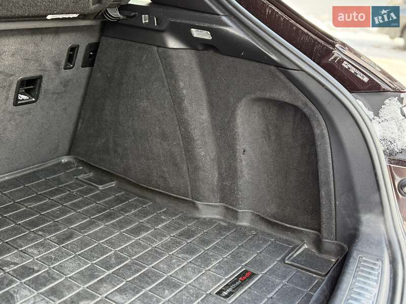 Внедорожник / Кроссовер Porsche Macan 2018 в Львове