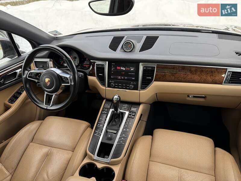 Внедорожник / Кроссовер Porsche Macan 2018 в Львове