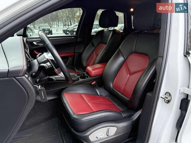 Внедорожник / Кроссовер Porsche Macan 2017 в Днепре фото 15 Внедорожник / Кроссовер Porsche Macan 2017 в Днепре