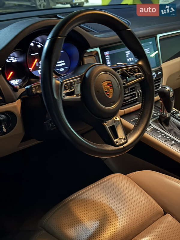 Внедорожник / Кроссовер Porsche Macan 2021 в Львове