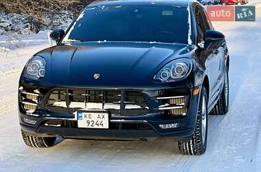 Позашляховик / Кросовер Porsche Macan 2015 в Дніпрі